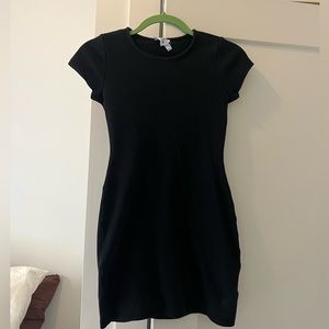 Princess Polly
Size: 4
Color: black